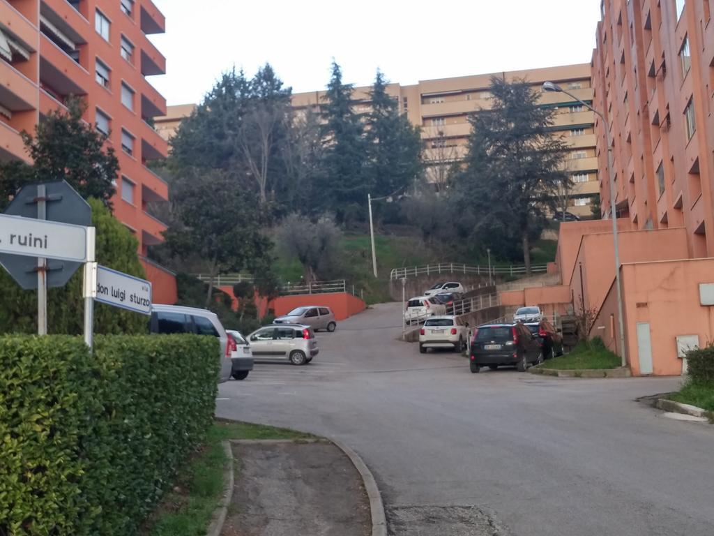 Accogliente E Ospitale B&B Περούτζια Εξωτερικό φωτογραφία